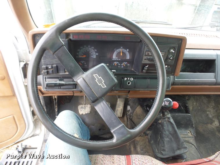 image for item BI9097 1990 Chevrolet Kodiak fuel truck