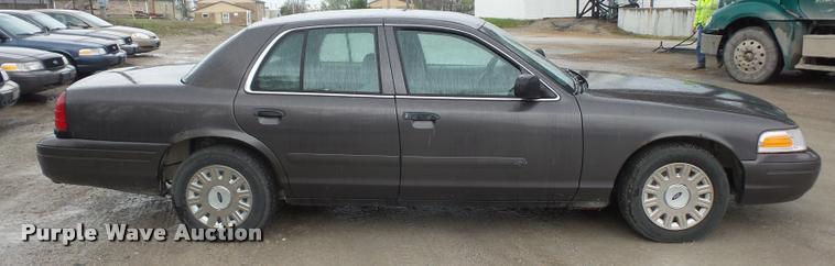 image for item BI9103 2003 Ford Crown Victoria Police Interceptor