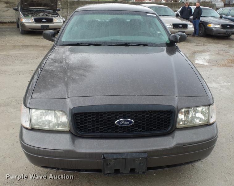 image for item BI9103 2003 Ford Crown Victoria Police Interceptor