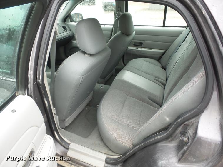 image for item BI9103 2003 Ford Crown Victoria Police Interceptor