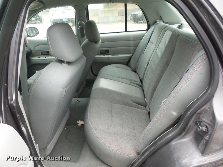 image for item BI9103 2003 Ford Crown Victoria Police Interceptor
