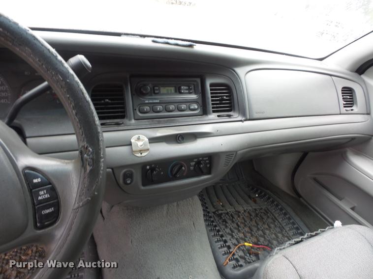image for item BI9103 2003 Ford Crown Victoria Police Interceptor