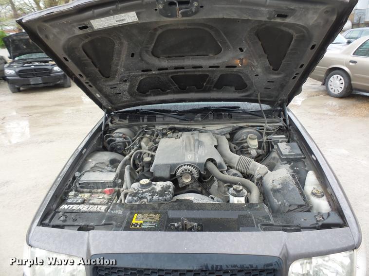 image for item BI9103 2003 Ford Crown Victoria Police Interceptor