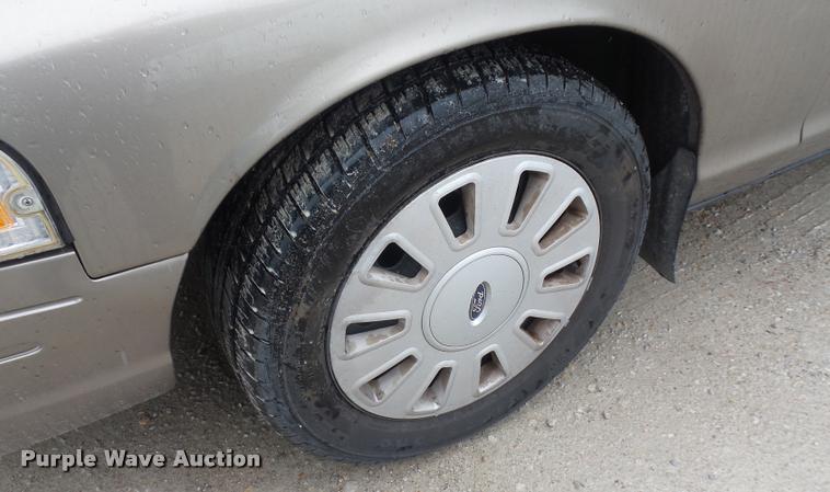 image for item BI9104 2008 Ford Crown Victoria Police Interceptor