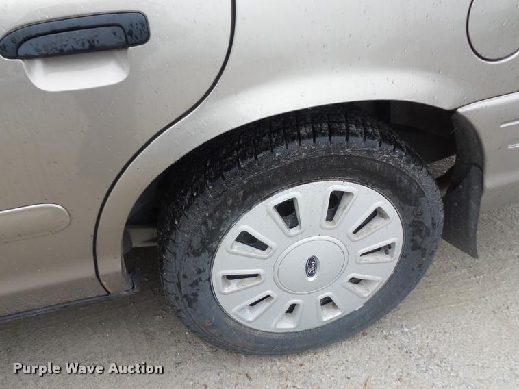 image for item BI9104 2008 Ford Crown Victoria Police Interceptor