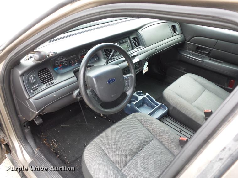 image for item BI9104 2008 Ford Crown Victoria Police Interceptor