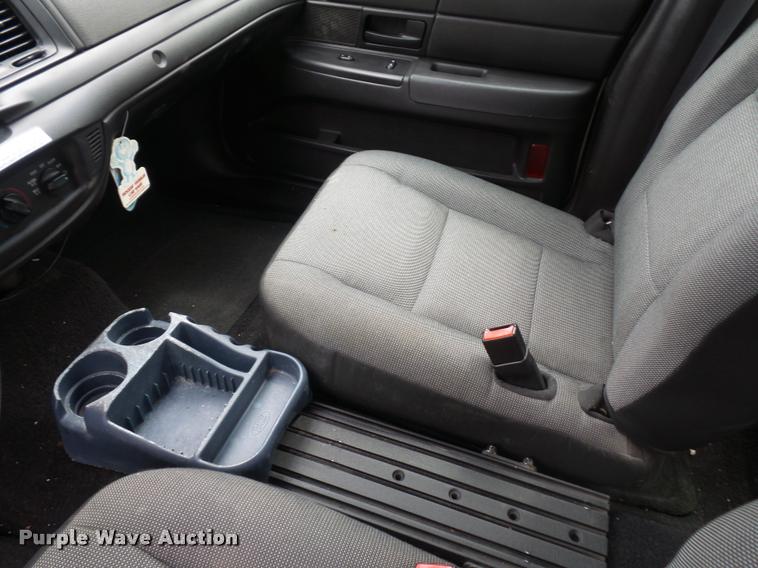 image for item BI9104 2008 Ford Crown Victoria Police Interceptor