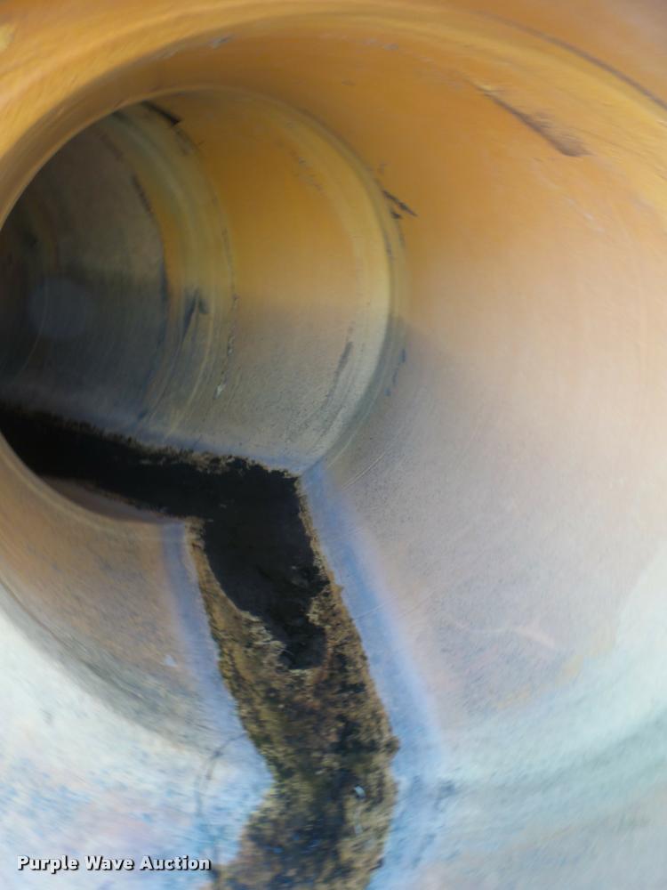 image for item BZ9709 (2) fiberglass tanks