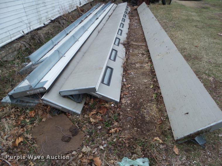 image for item CB9905 (8) 30' x 21" insulated garage door panels