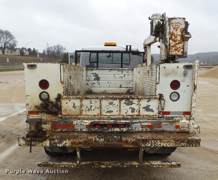 image for item CB9935 1988 International 1954 service truck with crane