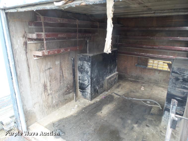 image for item CB9937 1989 Mac-lander M806VB box bed