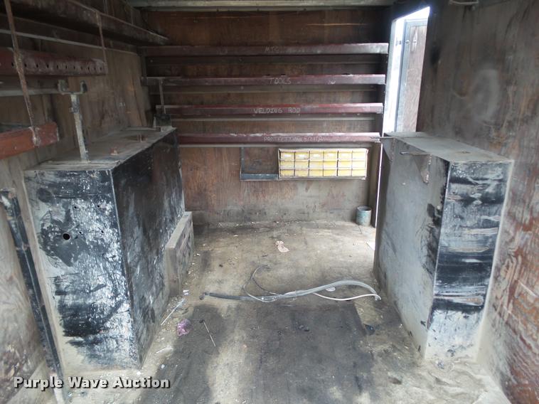 image for item CB9937 1989 Mac-lander M806VB box bed