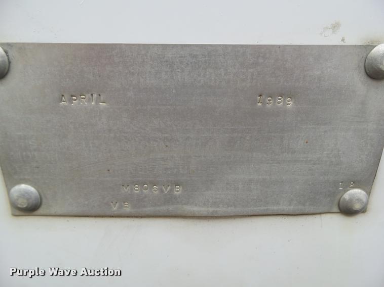 image for item CB9937 1989 Mac-lander M806VB box bed