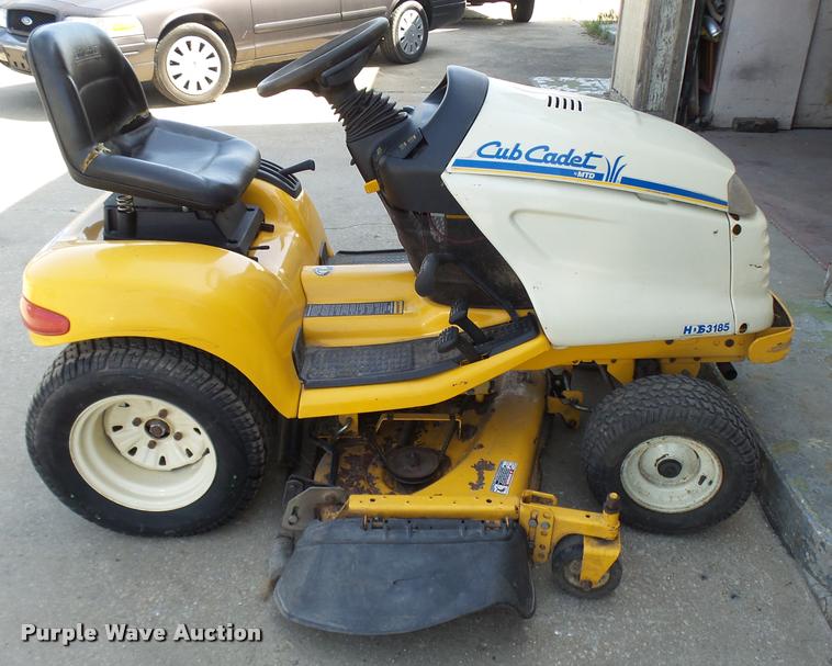 image for item CC9141 Cub Cadet 3185 Series 3000 lawn mower