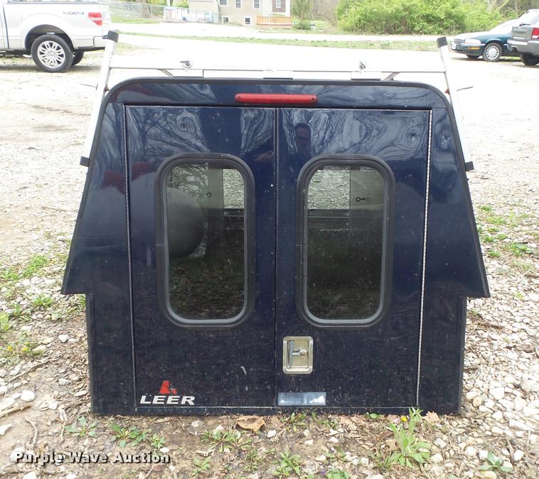 image for item CC9544 Leer truck topper