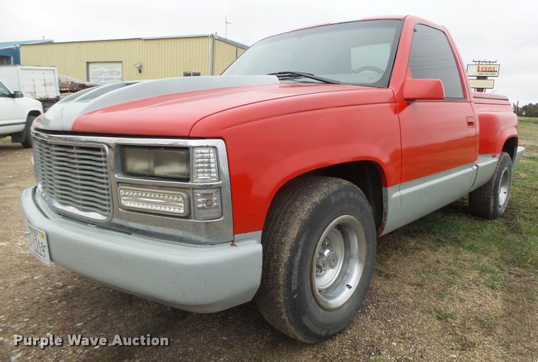 image for item DA0623 1995 Chevrolet 1500 pickup truck
