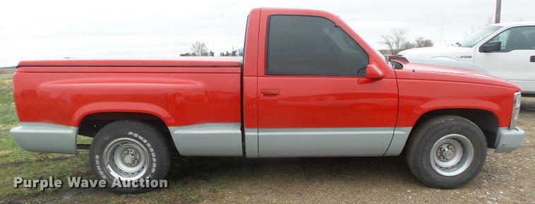 image for item DA0623 1995 Chevrolet 1500 pickup truck