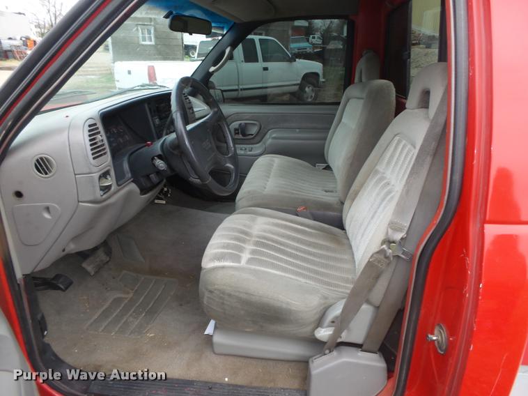 image for item DA0623 1995 Chevrolet 1500 pickup truck