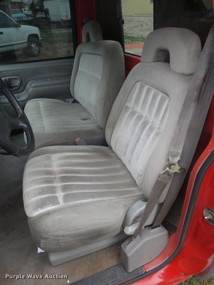 image for item DA0623 1995 Chevrolet 1500 pickup truck