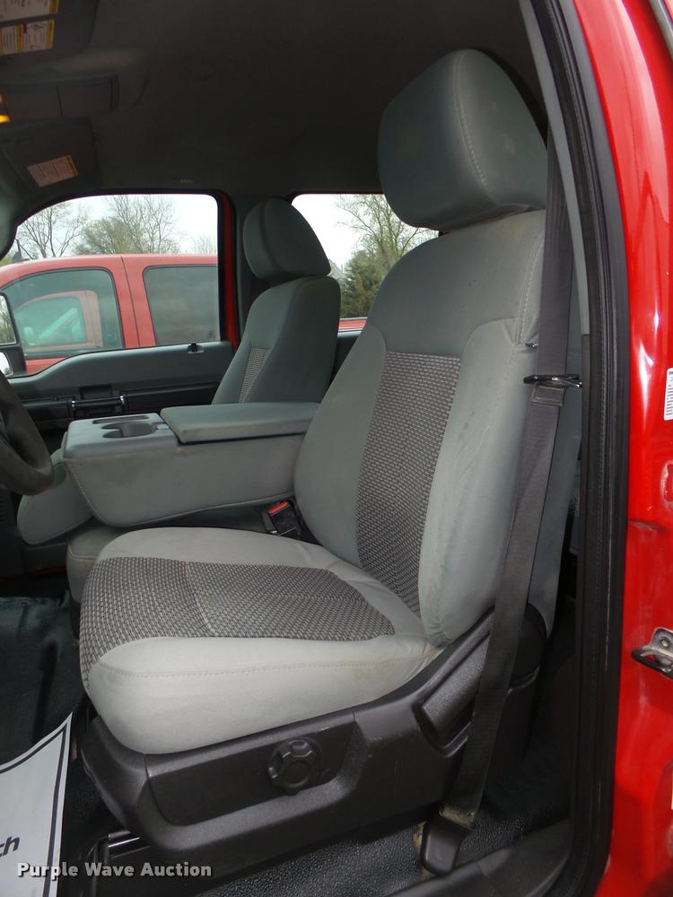 image for item DA0651 2012 Ford F350 Super Duty XL Crew Cab flatbed pickup truck