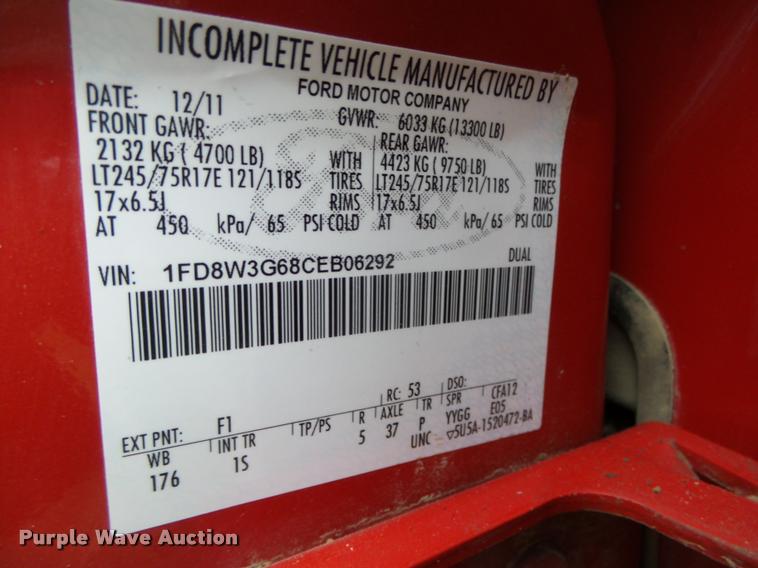 image for item DA0651 2012 Ford F350 Super Duty XL Crew Cab flatbed pickup truck