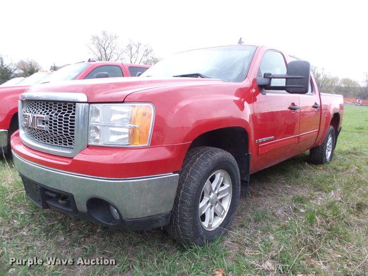 image for item DA0652 2008 GMC Sierra 1500 SLE Crew Cab pickup truck