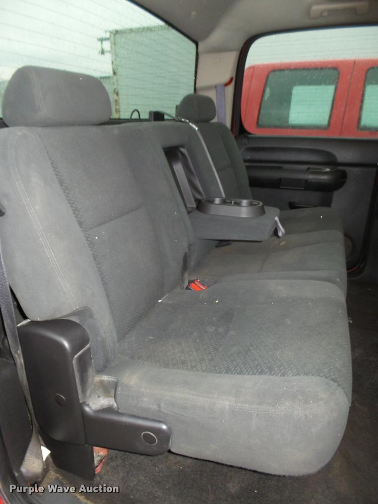 image for item DA0652 2008 GMC Sierra 1500 SLE Crew Cab pickup truck