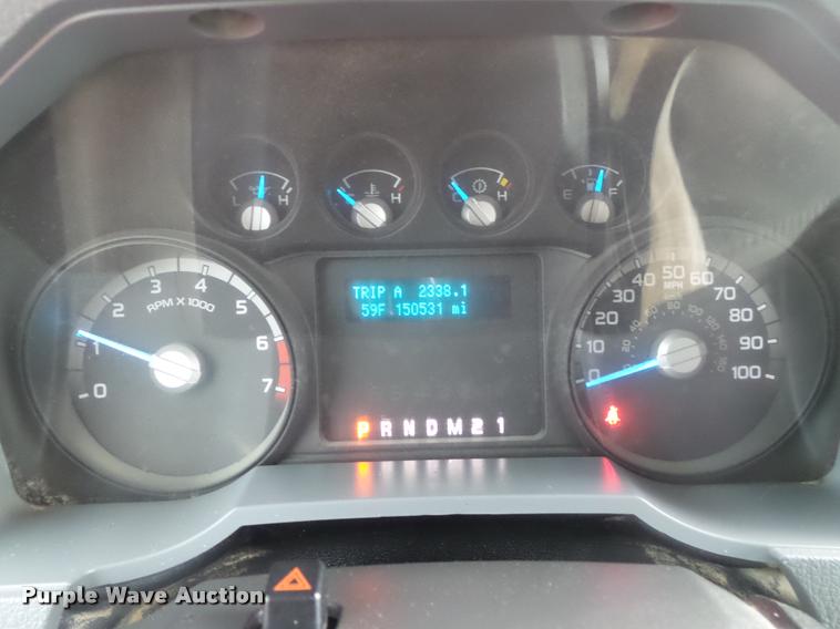 image for item DA0654 2012 Ford F350 Super Duty XL Crew Cab flatbed pickup truck