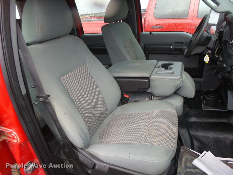 image for item DA0654 2012 Ford F350 Super Duty XL Crew Cab flatbed pickup truck