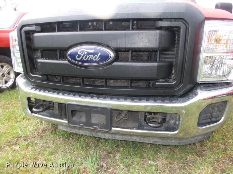 image for item DA0654 2012 Ford F350 Super Duty XL Crew Cab flatbed pickup truck