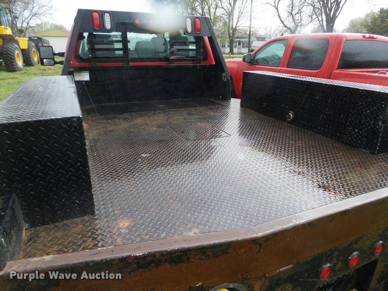 image for item DA0654 2012 Ford F350 Super Duty XL Crew Cab flatbed pickup truck