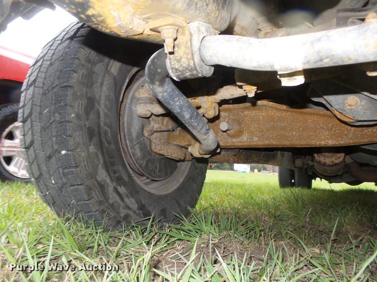 image for item DA0654 2012 Ford F350 Super Duty XL Crew Cab flatbed pickup truck