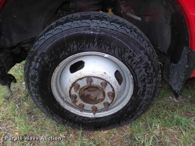 image for item DA0654 2012 Ford F350 Super Duty XL Crew Cab flatbed pickup truck