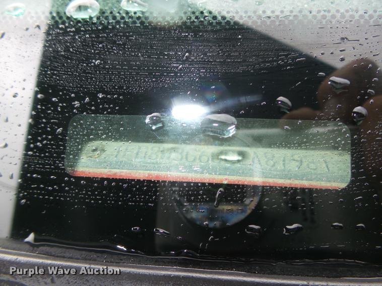 image for item DA0654 2012 Ford F350 Super Duty XL Crew Cab flatbed pickup truck