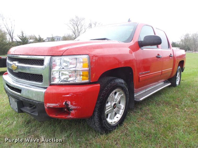 image for item DA0655 2010 Chevrolet Silverado 1500 LT Z71 Crew Cab pickup truck