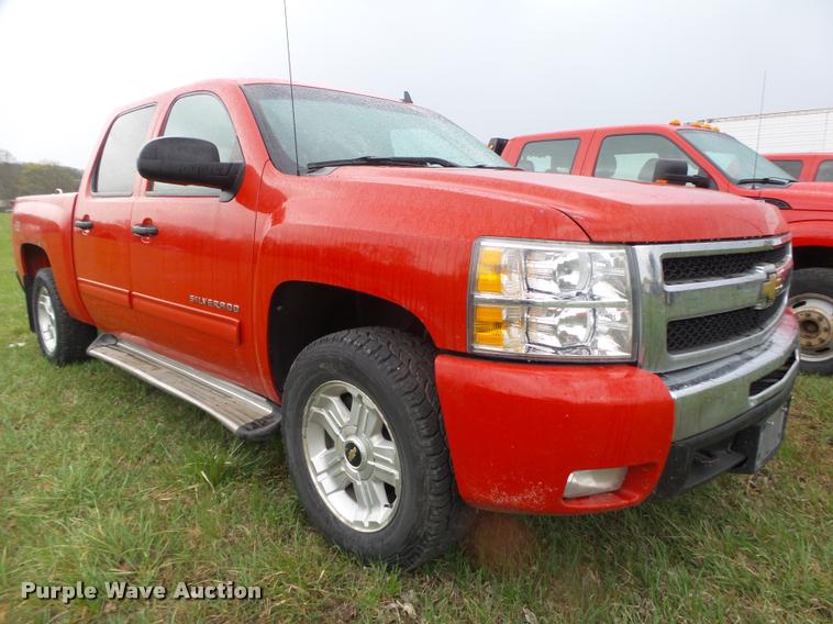image for item DA0655 2010 Chevrolet Silverado 1500 LT Z71 Crew Cab pickup truck