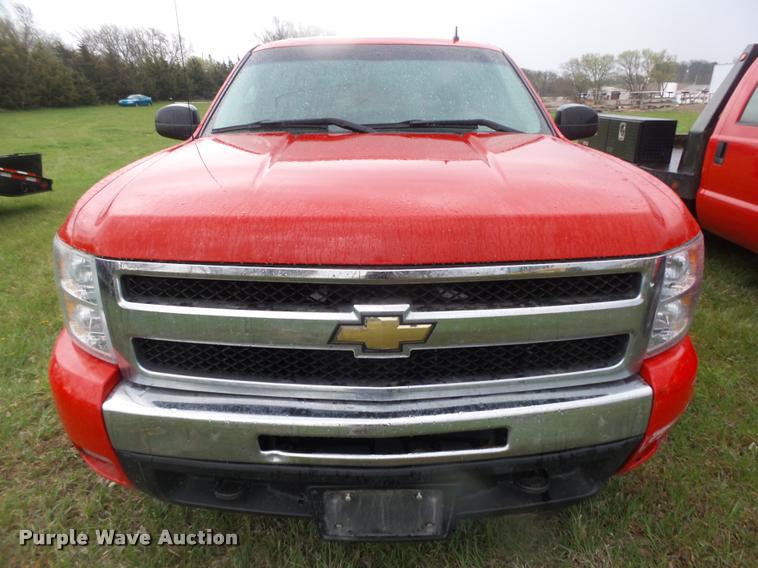 image for item DA0655 2010 Chevrolet Silverado 1500 LT Z71 Crew Cab pickup truck