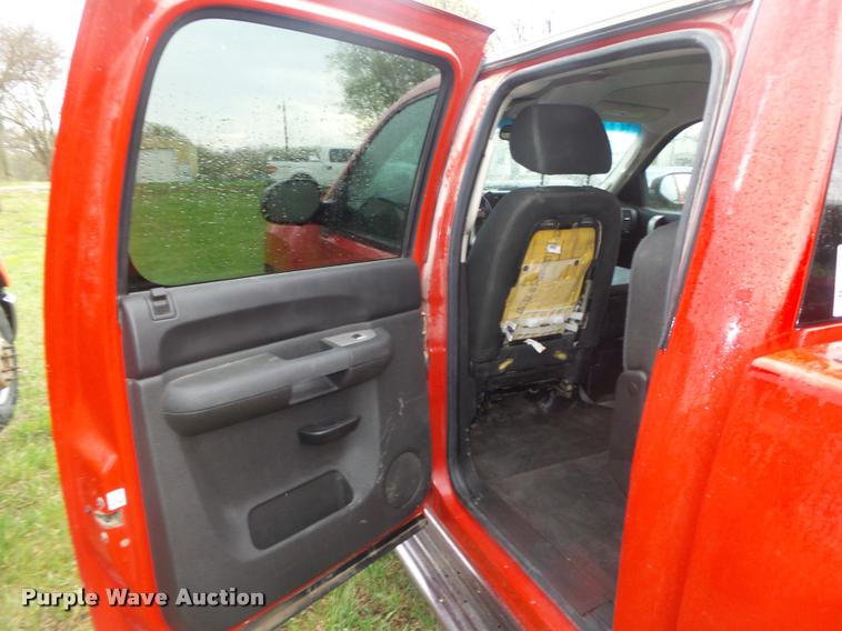 image for item DA0655 2010 Chevrolet Silverado 1500 LT Z71 Crew Cab pickup truck