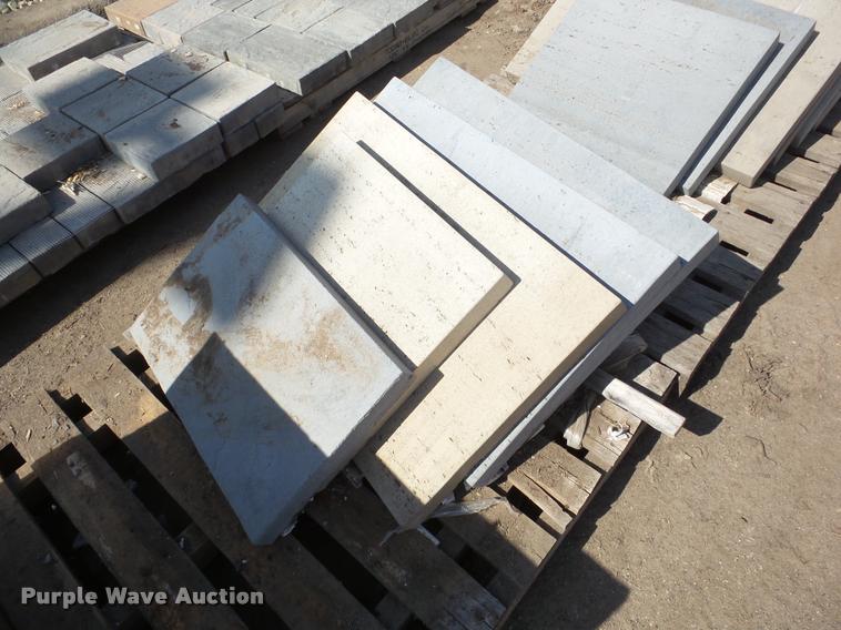 image for item DA1835 Approximately 32 Techo pavers