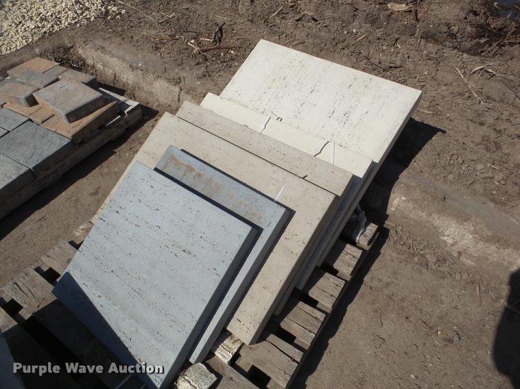 image for item DA1835 Approximately 32 Techo pavers
