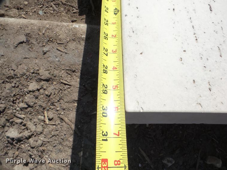 image for item DA1835 Approximately 32 Techo pavers