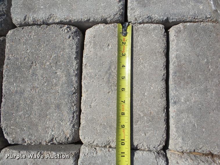 image for item DA1837 Approximately 100 pavers