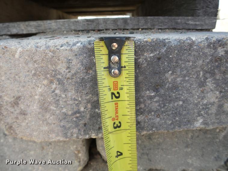 image for item DA1837 Approximately 100 pavers