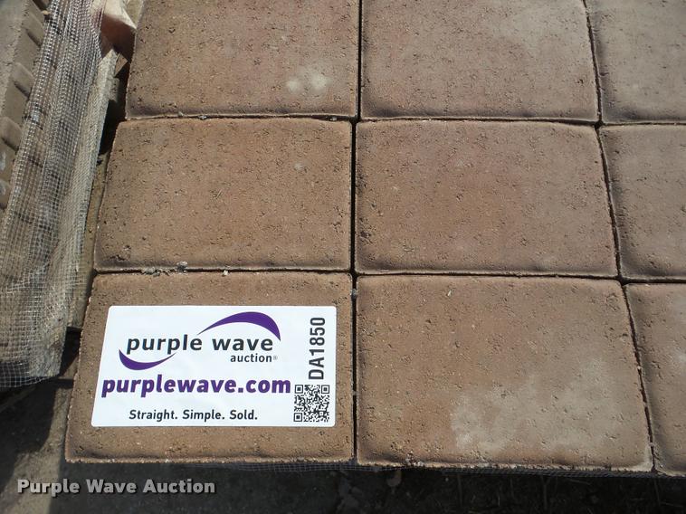 image for item DA1850 Approximately 150 pavers