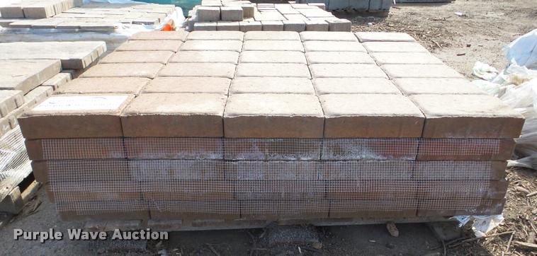 image for item DA1850 Approximately 150 pavers