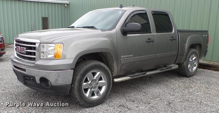 image for item DA2601 2013 GMC Sierra 1500 Crew Cab pickup truck