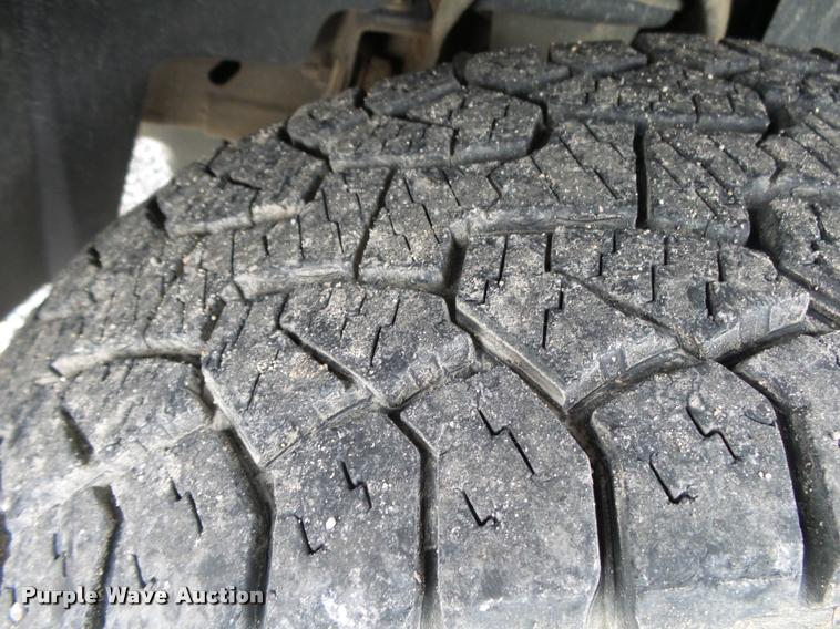 image for item DA2601 2013 GMC Sierra 1500 Crew Cab pickup truck