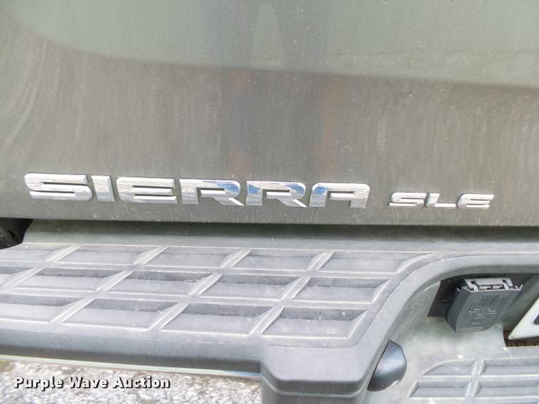 image for item DA2601 2013 GMC Sierra 1500 Crew Cab pickup truck