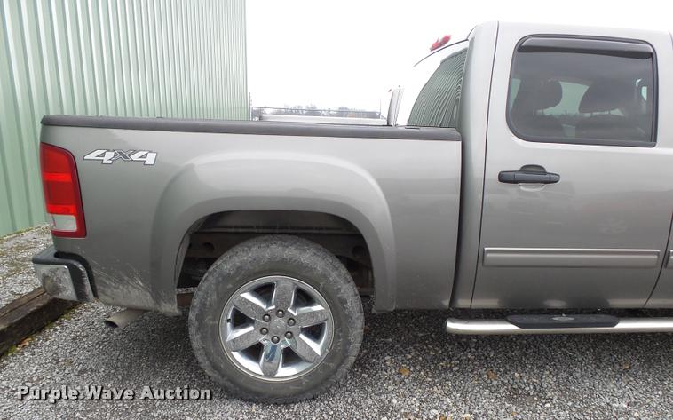 image for item DA2601 2013 GMC Sierra 1500 Crew Cab pickup truck