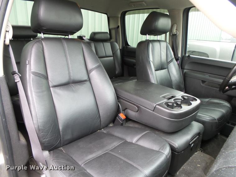 image for item DA2601 2013 GMC Sierra 1500 Crew Cab pickup truck